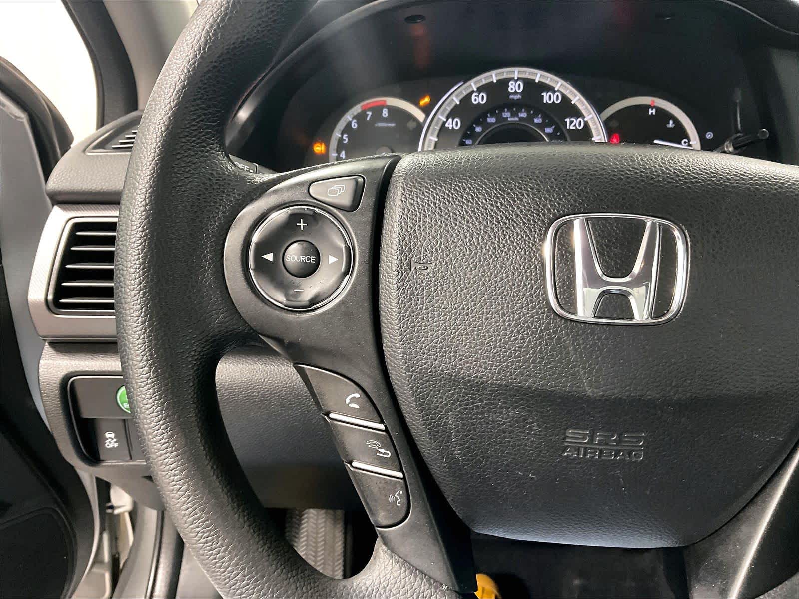 2015 Honda Accord LX - Photo 22