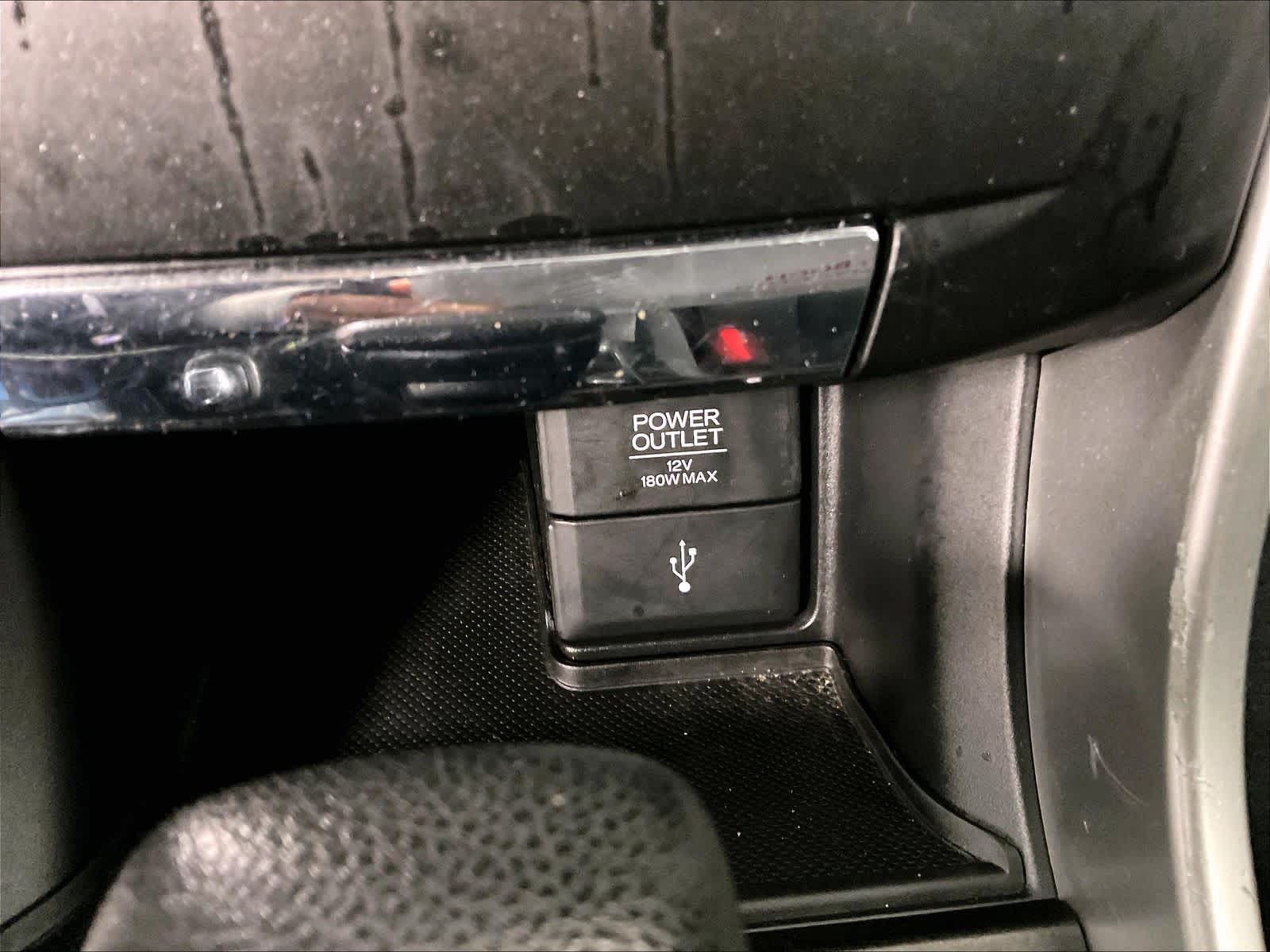 2015 Honda Accord LX - Photo 26