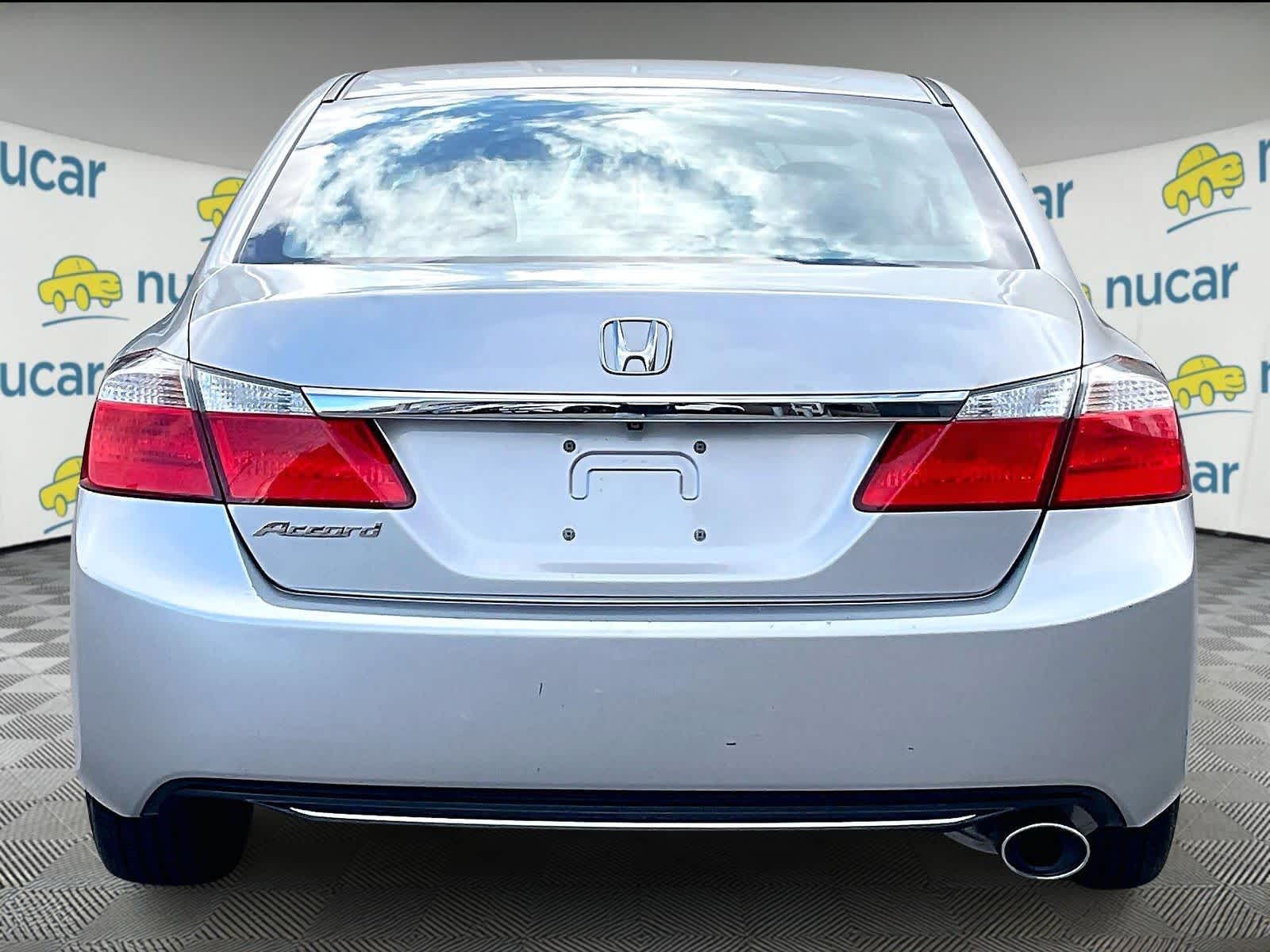 2015 Honda Accord LX - Photo 5