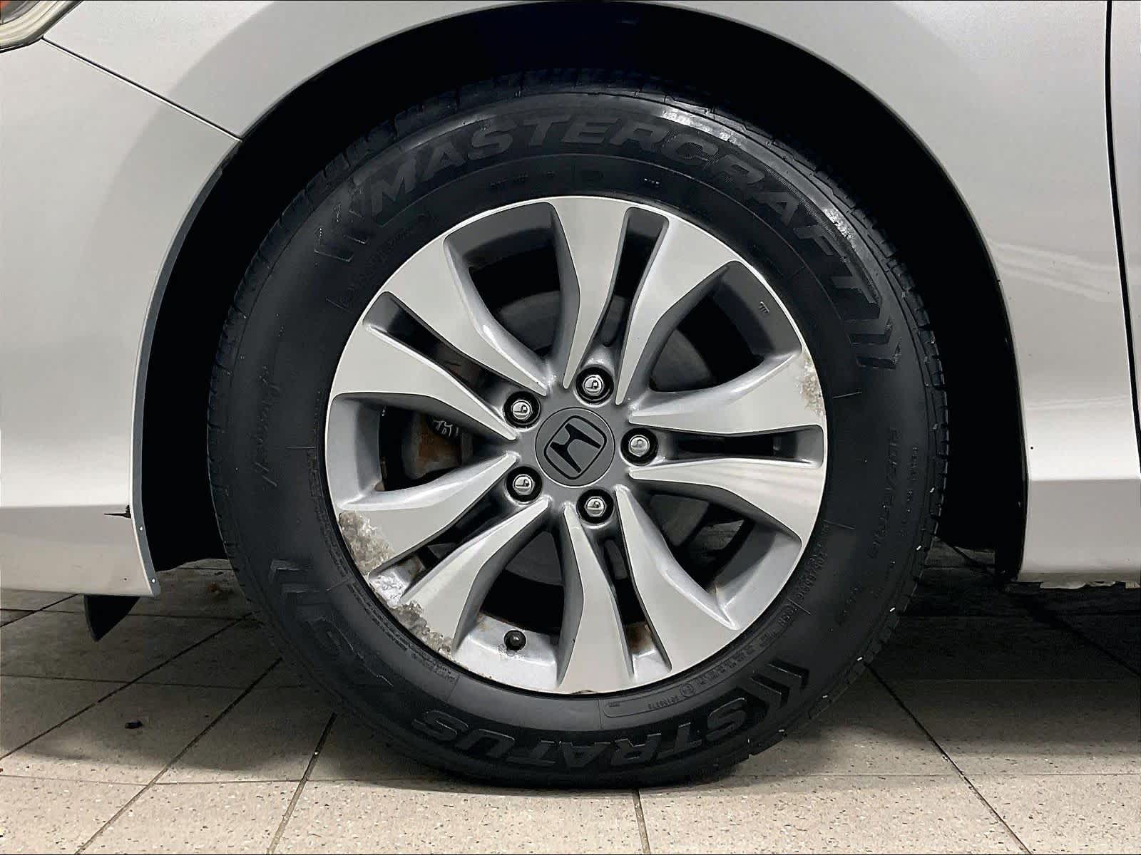 2015 Honda Accord LX - Photo 7