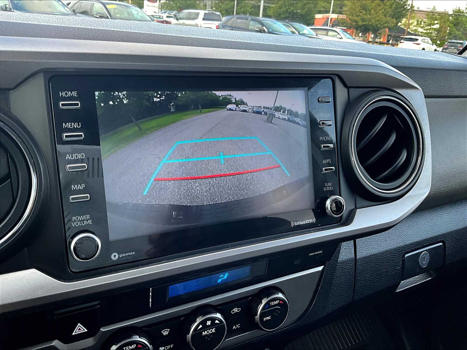 2022 Toyota Tacoma SR5 - Photo 19