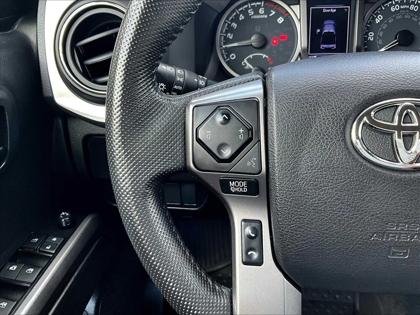 2022 Toyota Tacoma SR5 - Photo 23