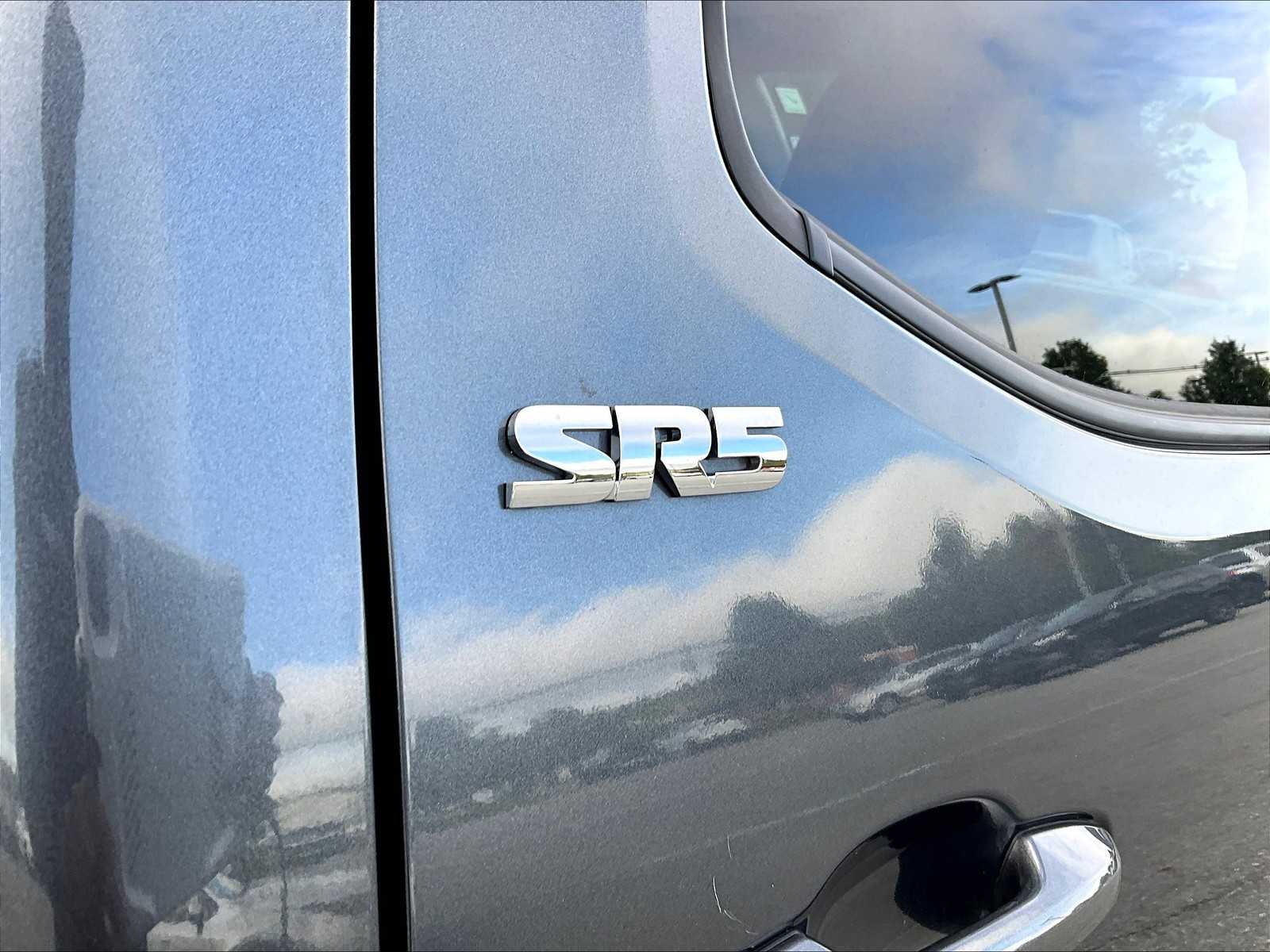 2022 Toyota Tacoma SR5 - Photo 28