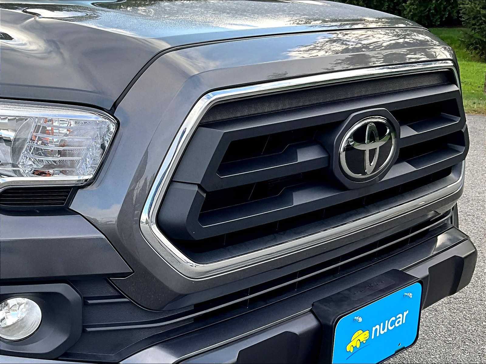 2022 Toyota Tacoma SR5 - Photo 32