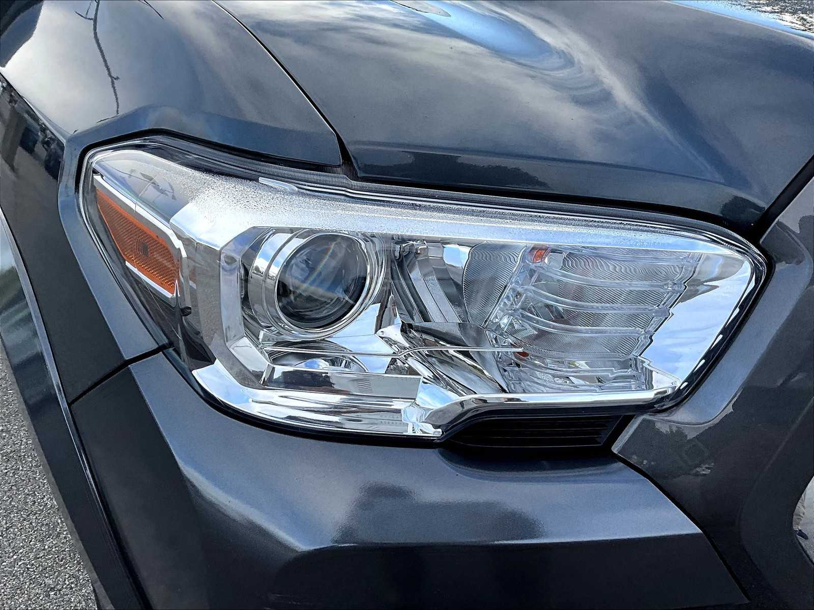 2022 Toyota Tacoma SR5 - Photo 33