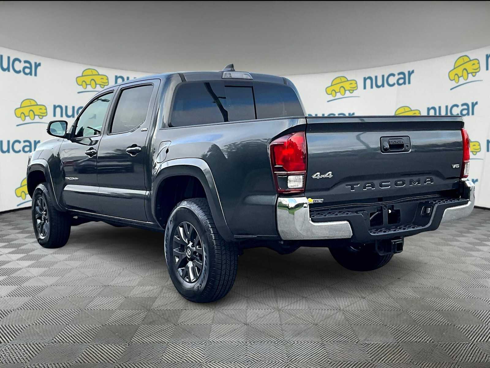 2022 Toyota Tacoma SR5 - Photo 4