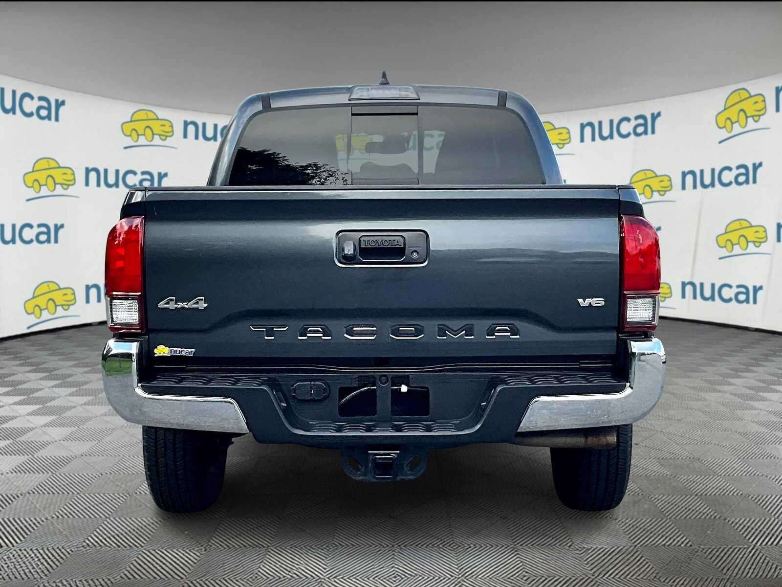 2022 Toyota Tacoma SR5 - Photo 5