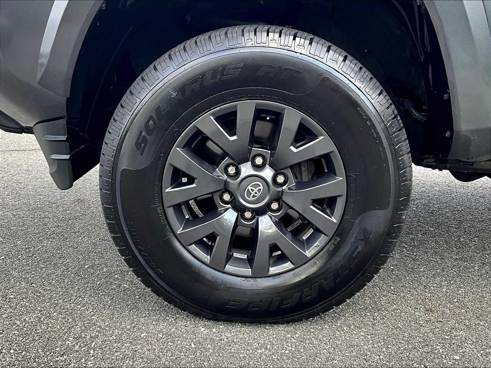2022 Toyota Tacoma SR5 - Photo 7