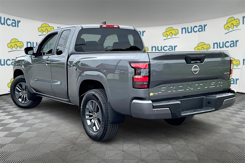 2025 Nissan Frontier SV - Photo 4