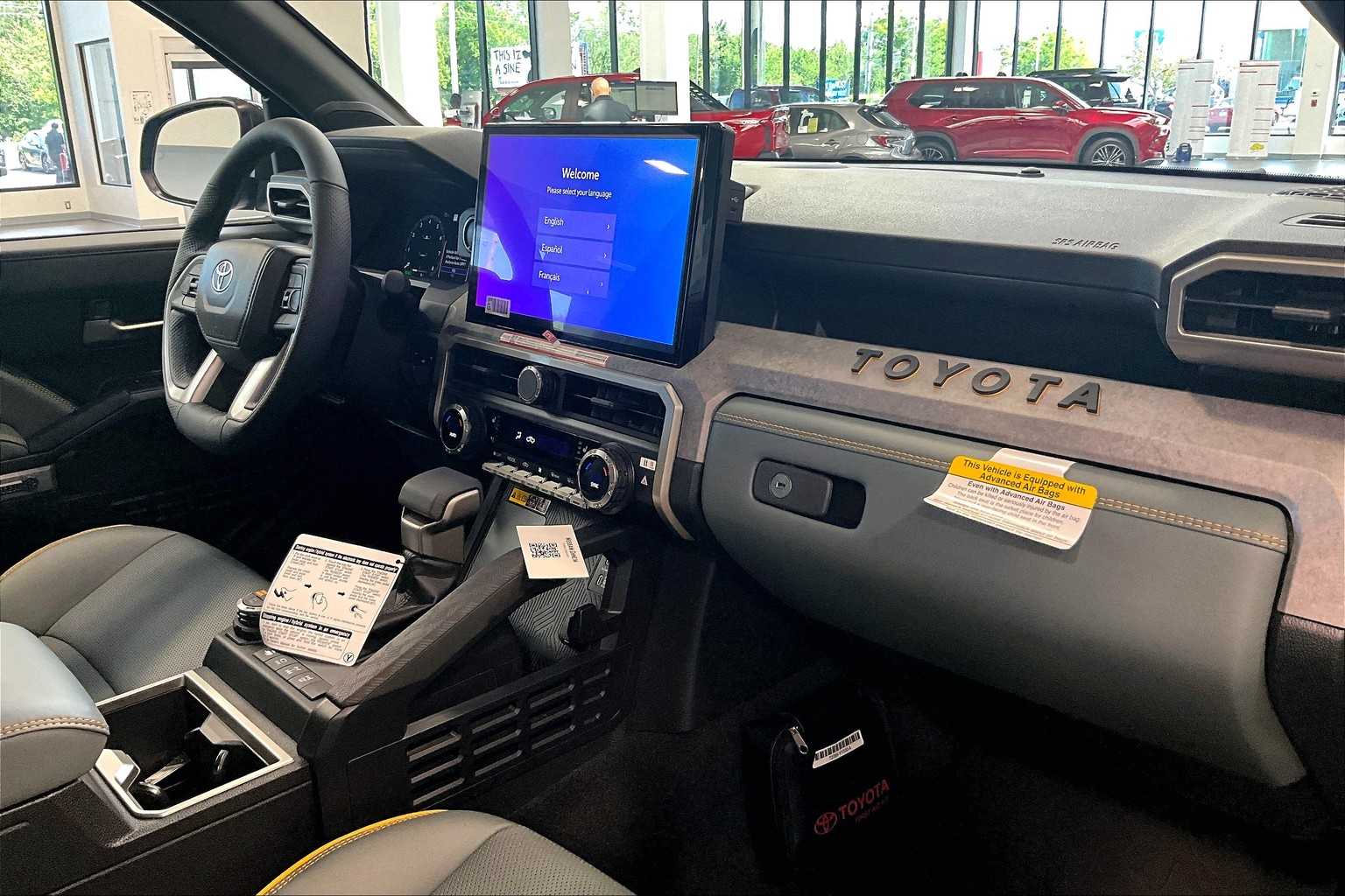 2025 Toyota Tacoma Trailhunter Hybrid - Photo 10