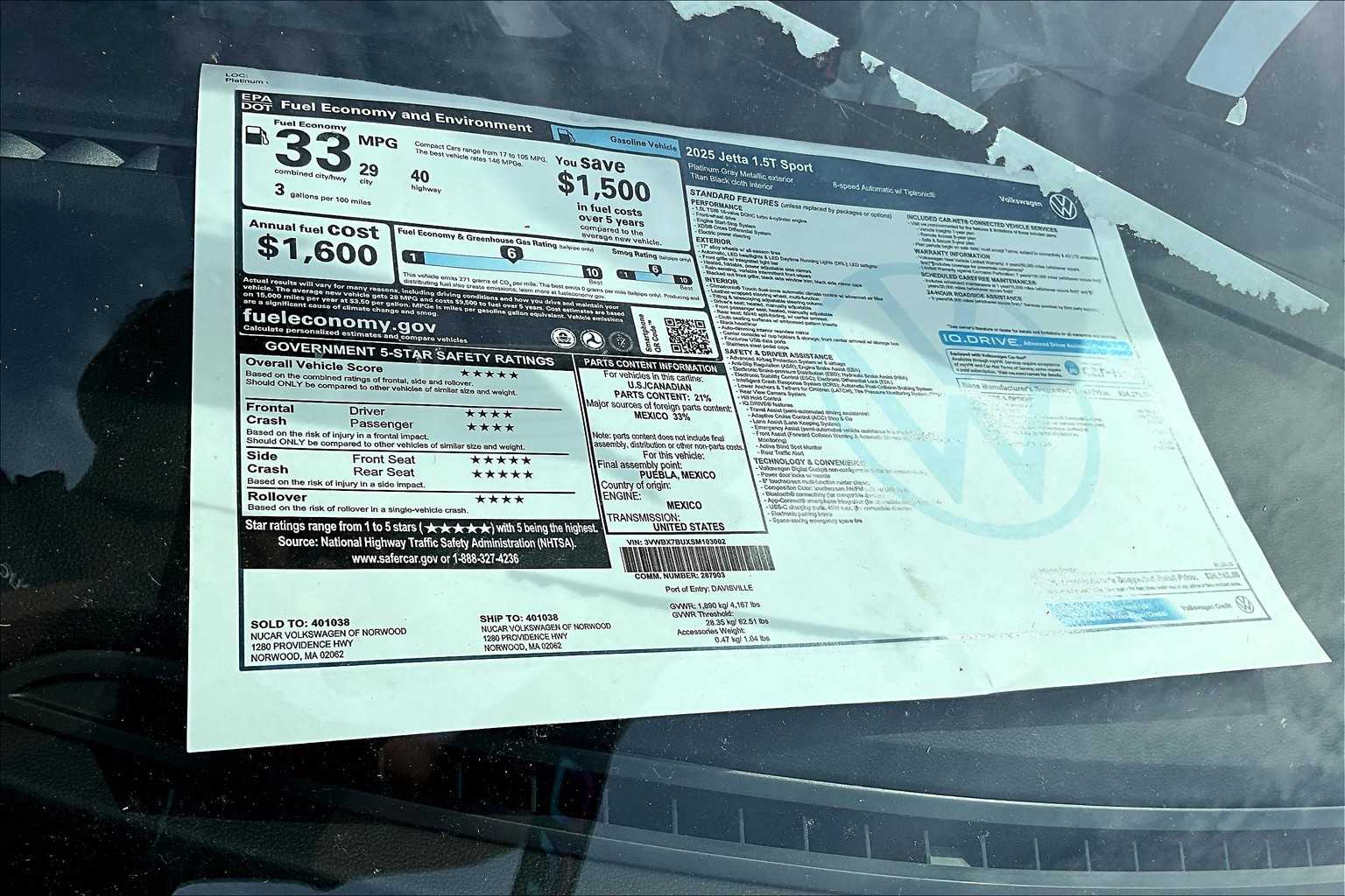 2025 Volkswagen Jetta Sport - Photo 17