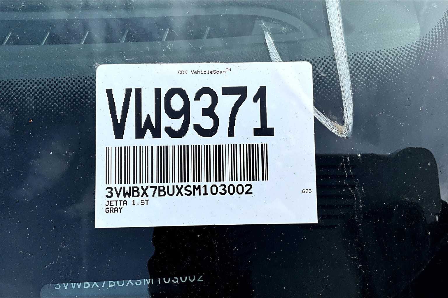 2025 Volkswagen Jetta Sport - Photo 18