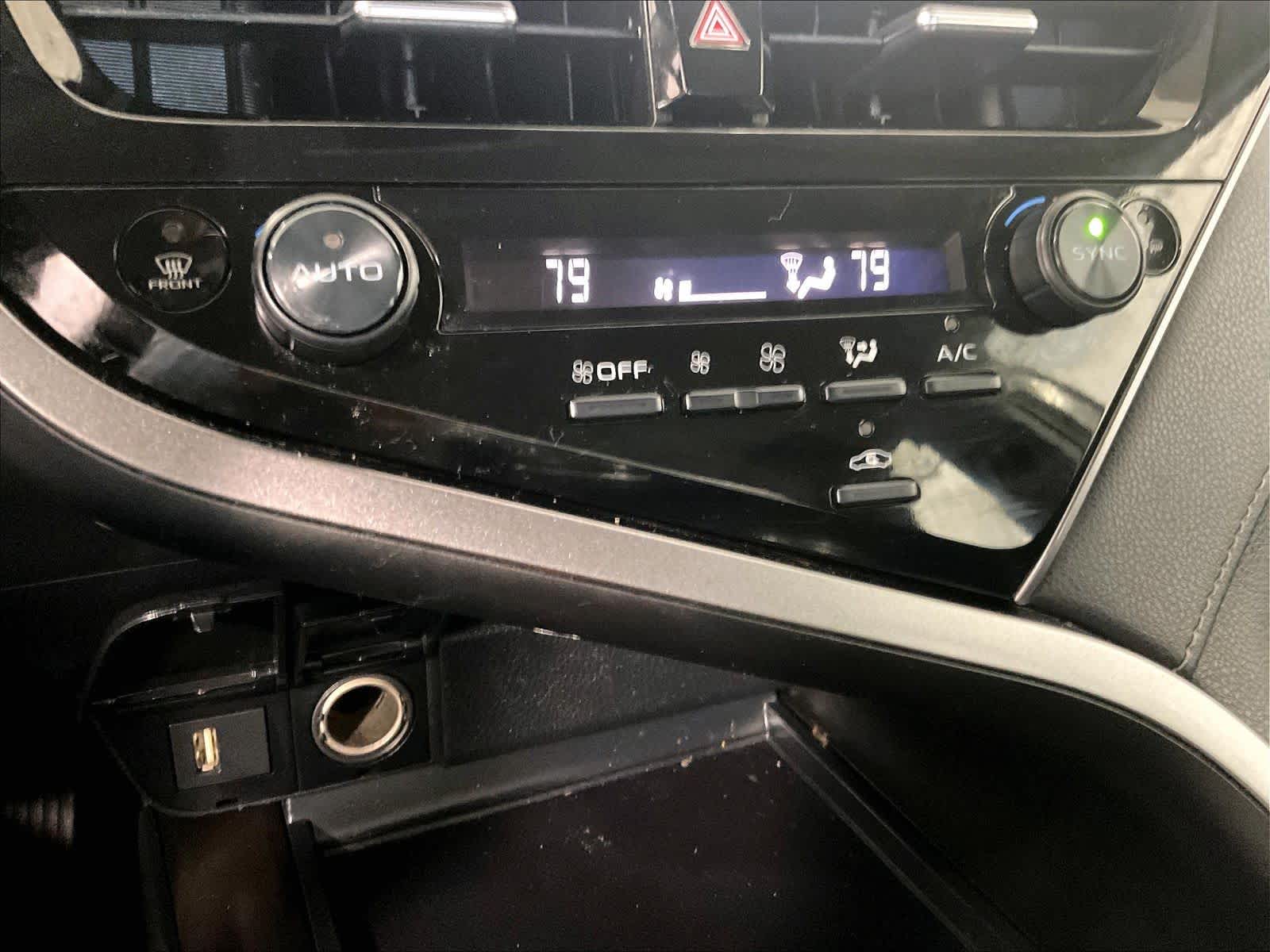 2023 Toyota Camry SE - Photo 25