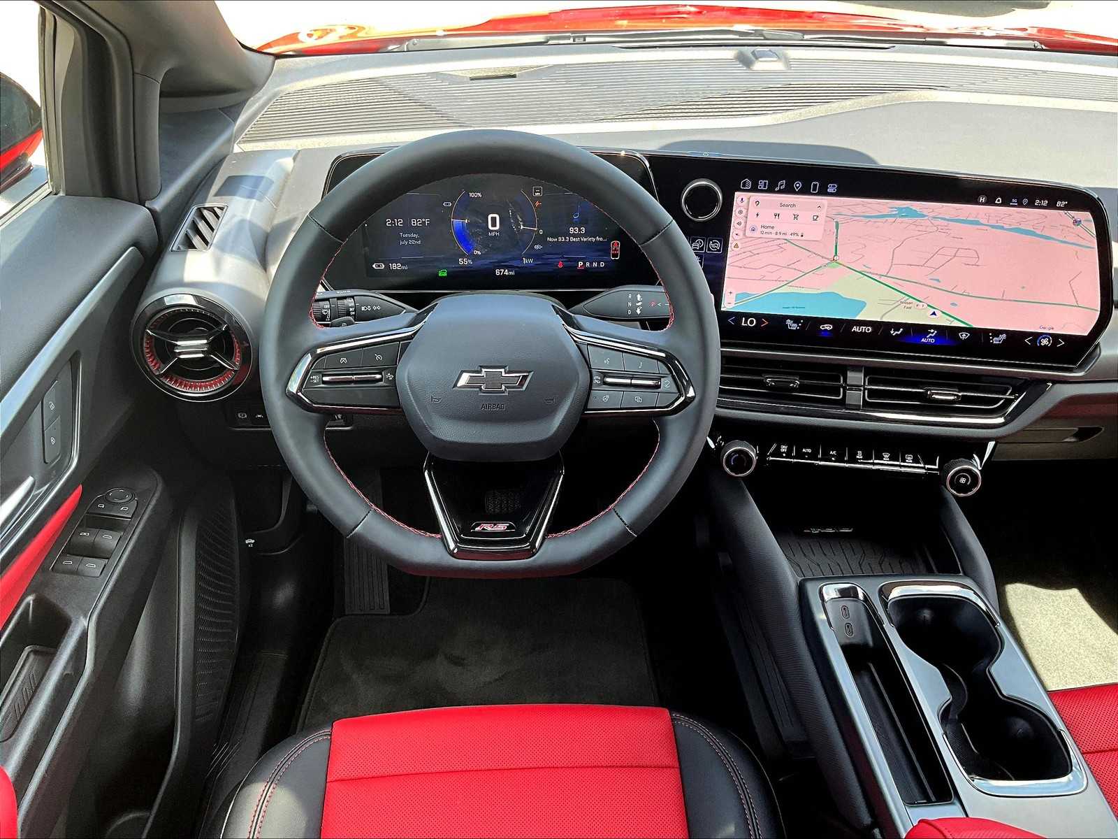 2025 Chevrolet Equinox EV RS - Photo 17