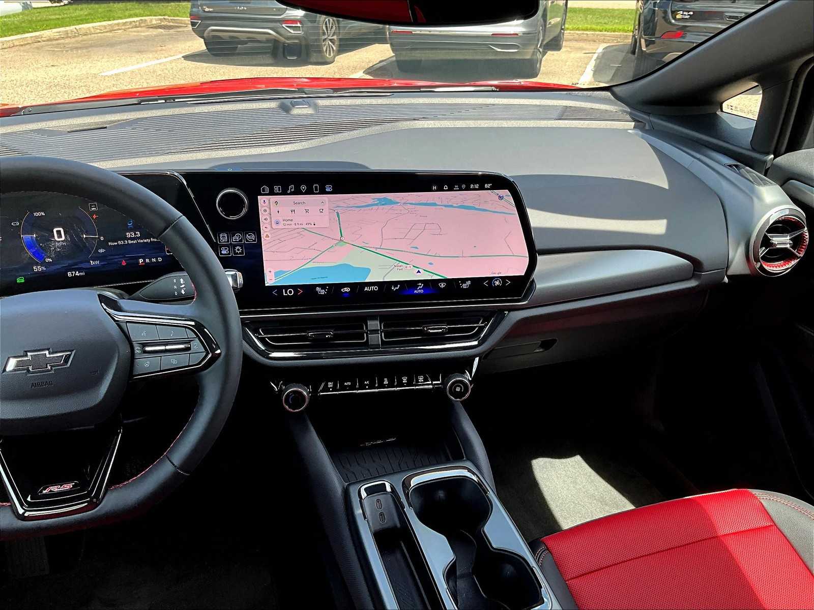 2025 Chevrolet Equinox EV RS - Photo 18