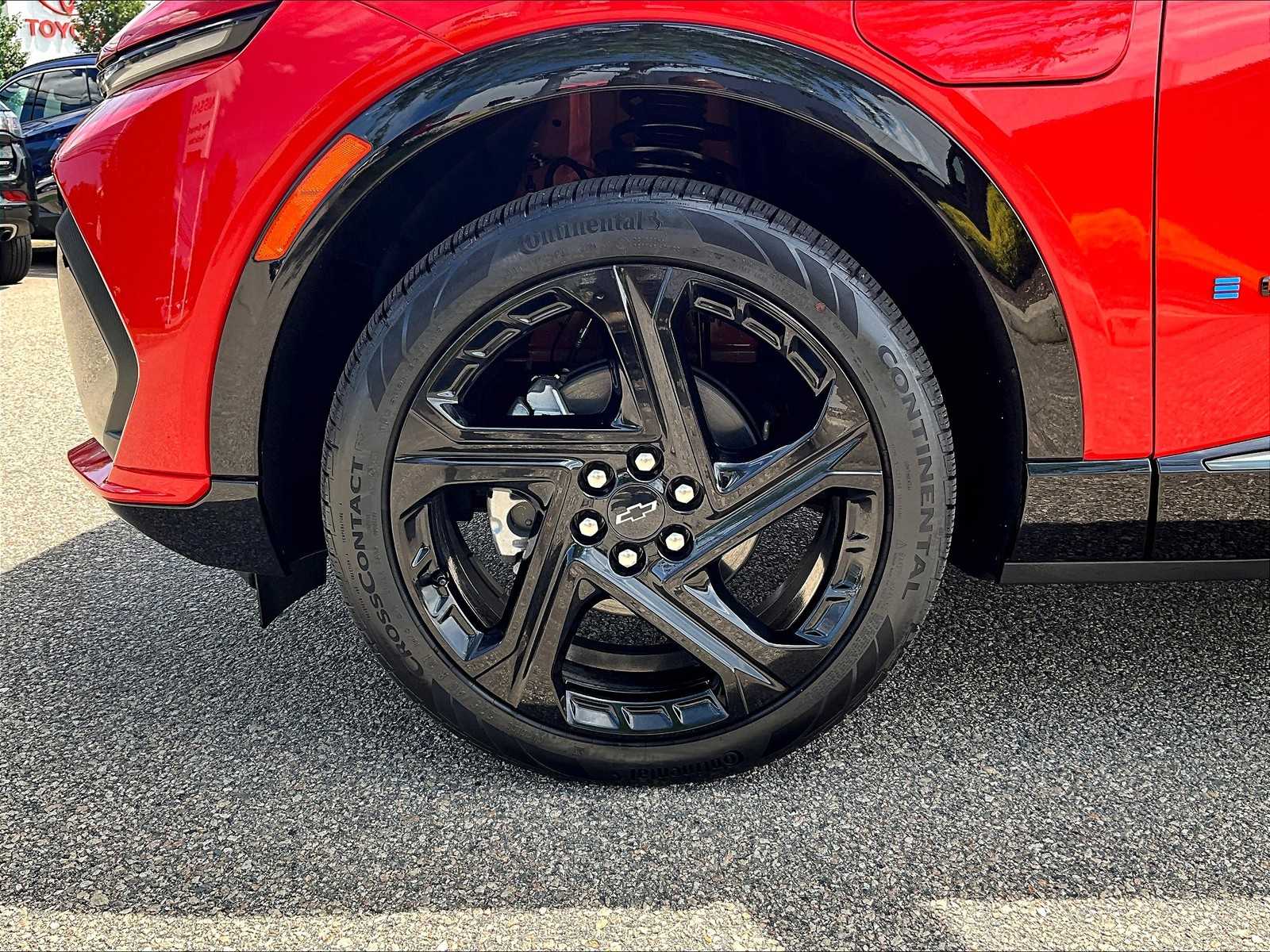 2025 Chevrolet Equinox EV RS - Photo 7