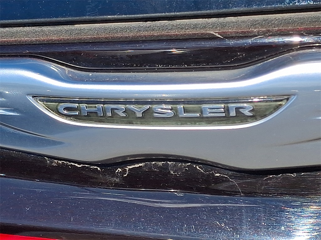 2022 Chrysler Pacifica Touring L - Photo 9