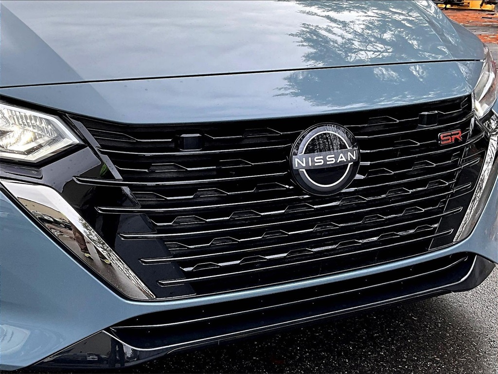 2025 Nissan Sentra SR - Photo 31