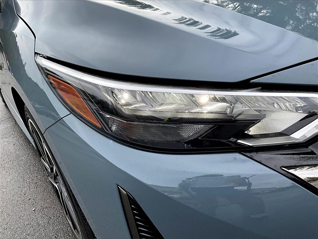 2025 Nissan Sentra SR - Photo 32