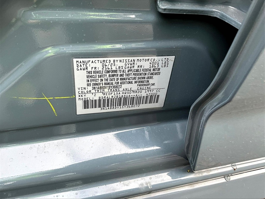 2025 Nissan Sentra SR - Photo 35