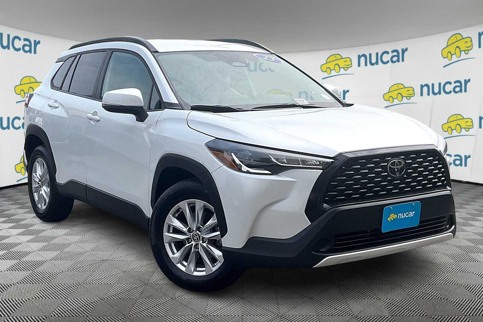 2023 Toyota Corolla Cross LE