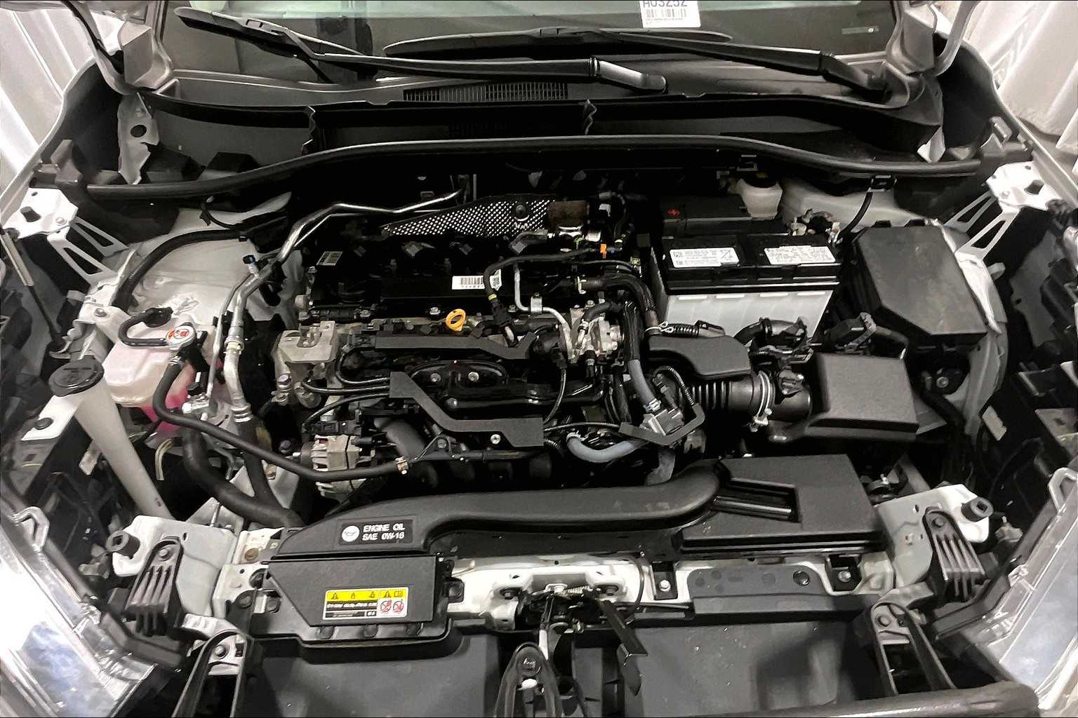 2023 Toyota Corolla Cross LE - Photo 28