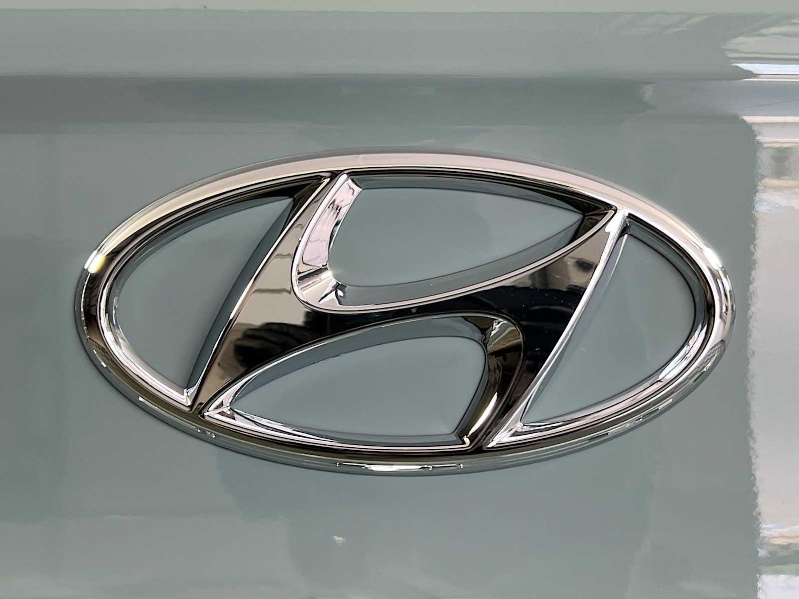 2025 Hyundai Venue Limited - Photo 18