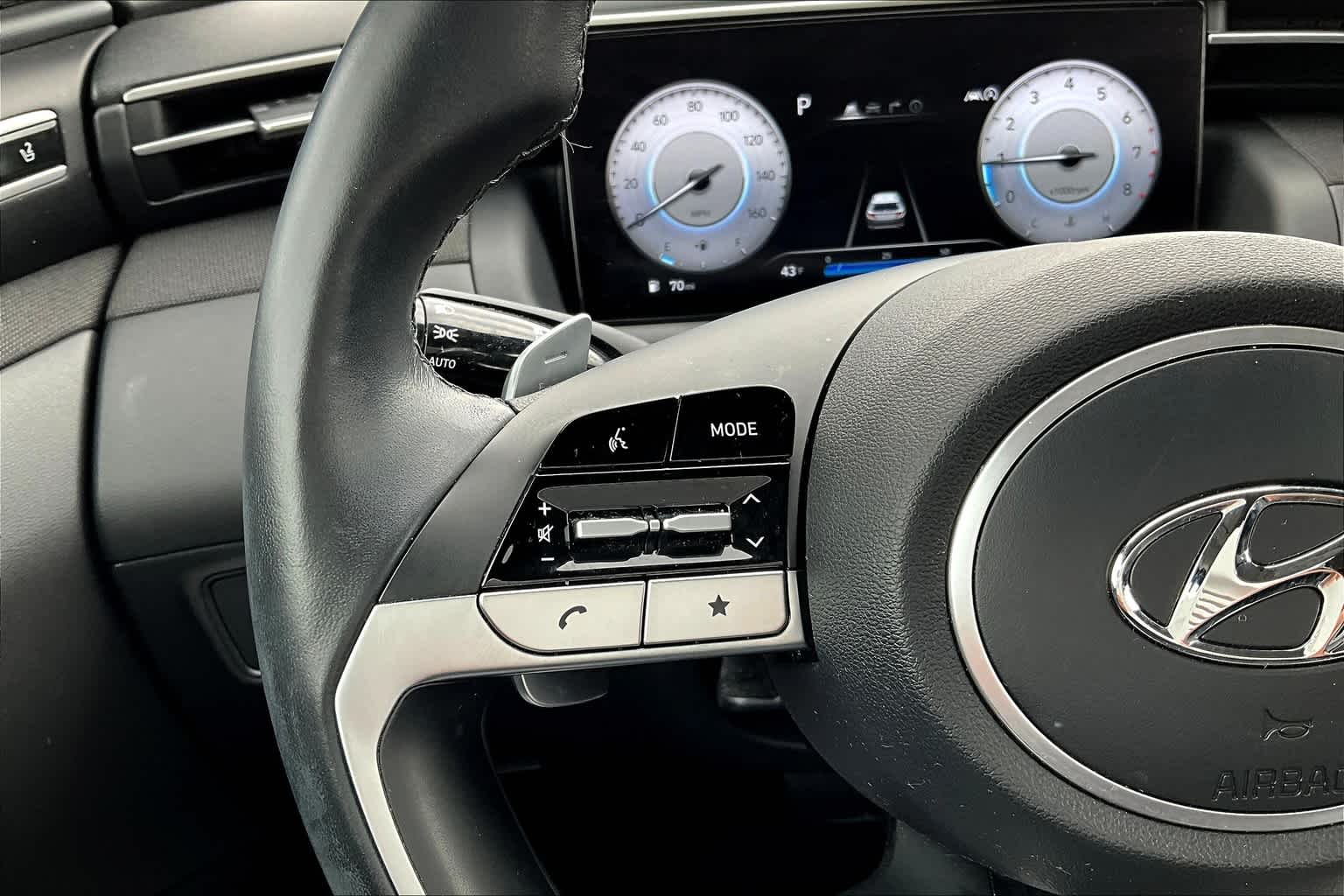 2022 Hyundai Tucson Limited - Photo 23