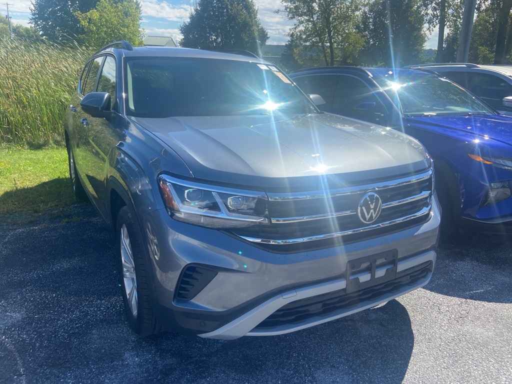 2022 Volkswagen Atlas 2.0T SE w/Technology
