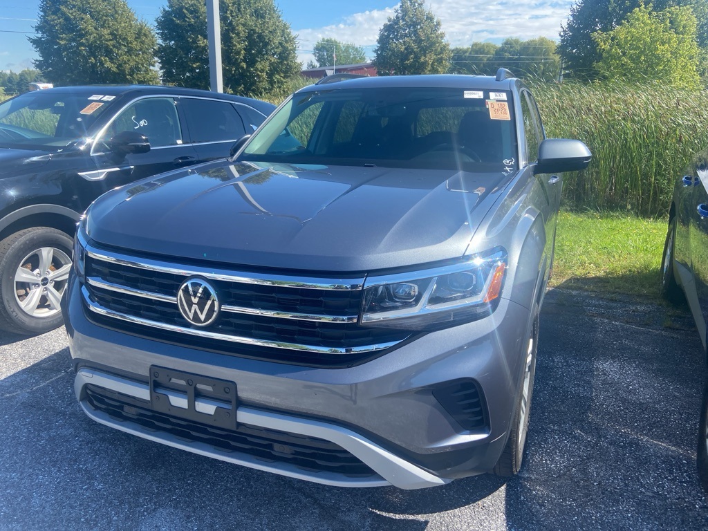 2022 Volkswagen Atlas 2.0T SE w/Technology - Photo 2