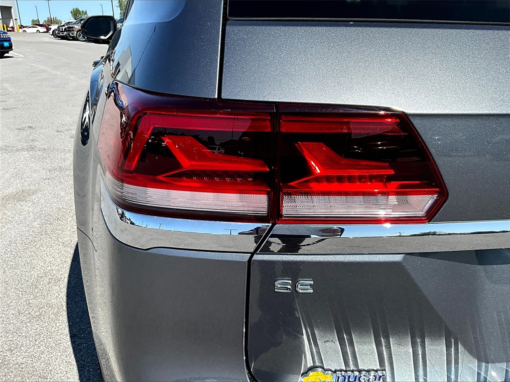 2022 Volkswagen Atlas 2.0T SE w/Technology - Photo 34