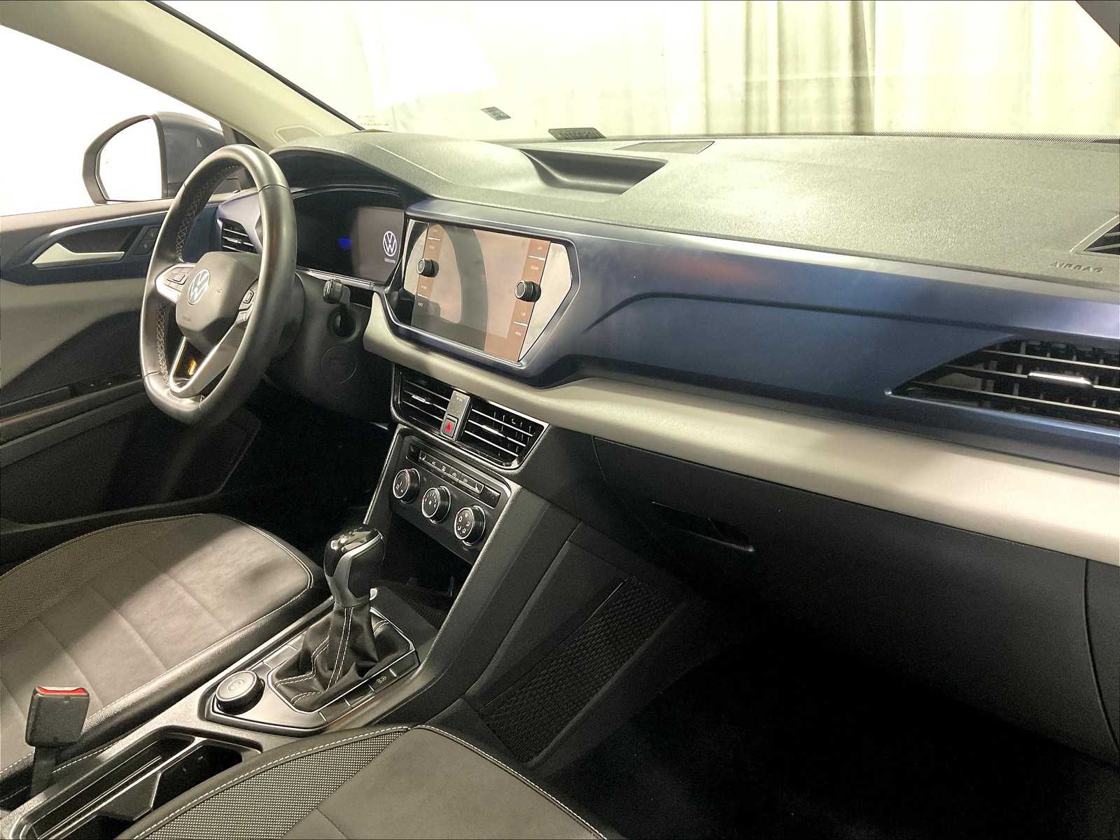 2022 Volkswagen Taos SE - Photo 14