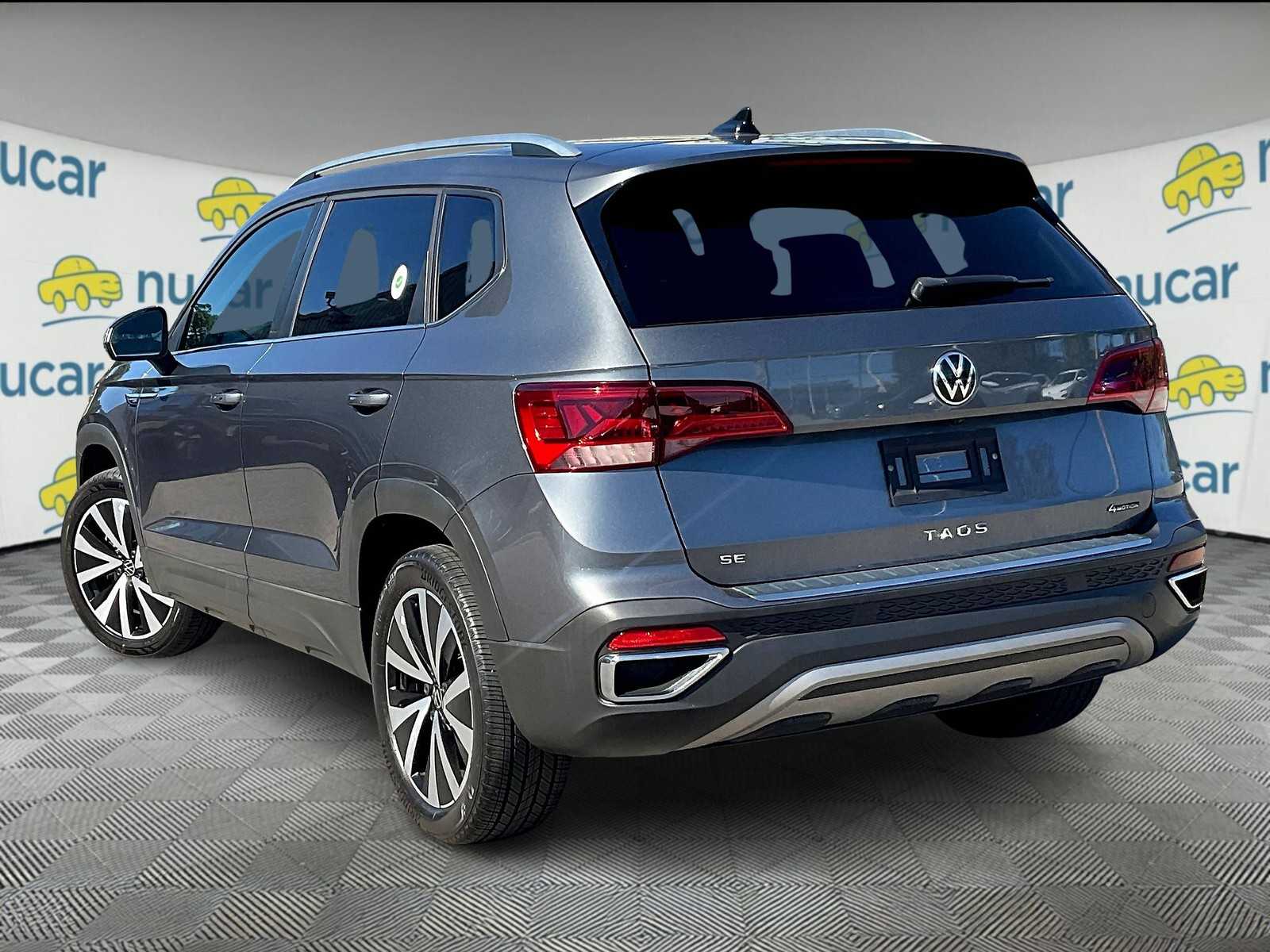2022 Volkswagen Taos SE - Photo 4