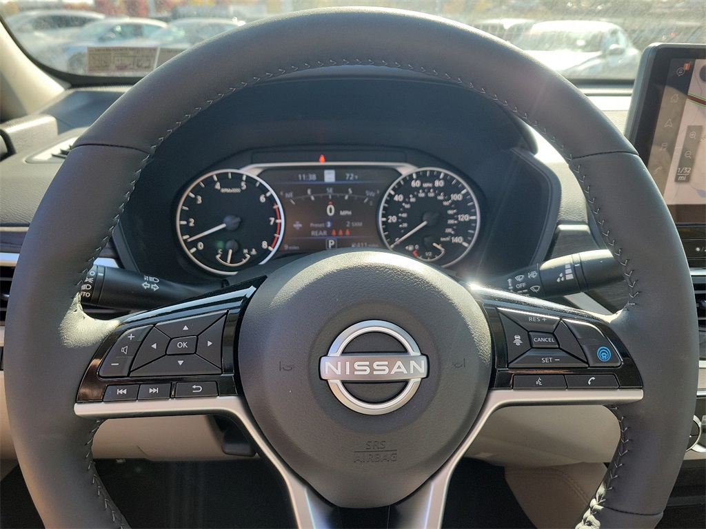 2025 Nissan Altima 2.5 SL - Photo 16
