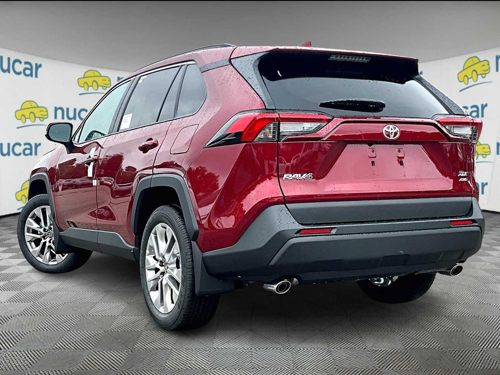 2025 Toyota RAV4 XLE Premium - Photo 5