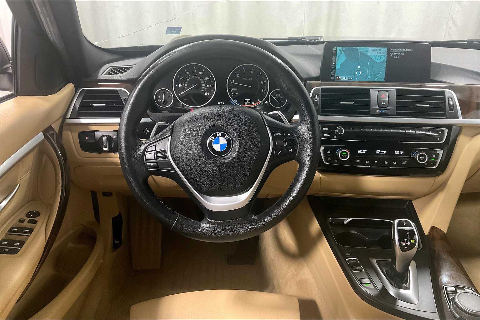 2016 BMW 3 Series 328i xDrive - Photo 17