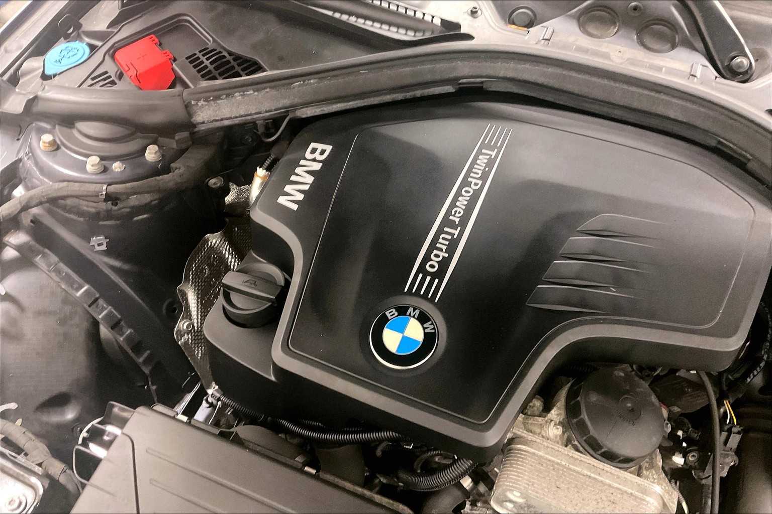 2016 BMW 3 Series 328i xDrive - Photo 35