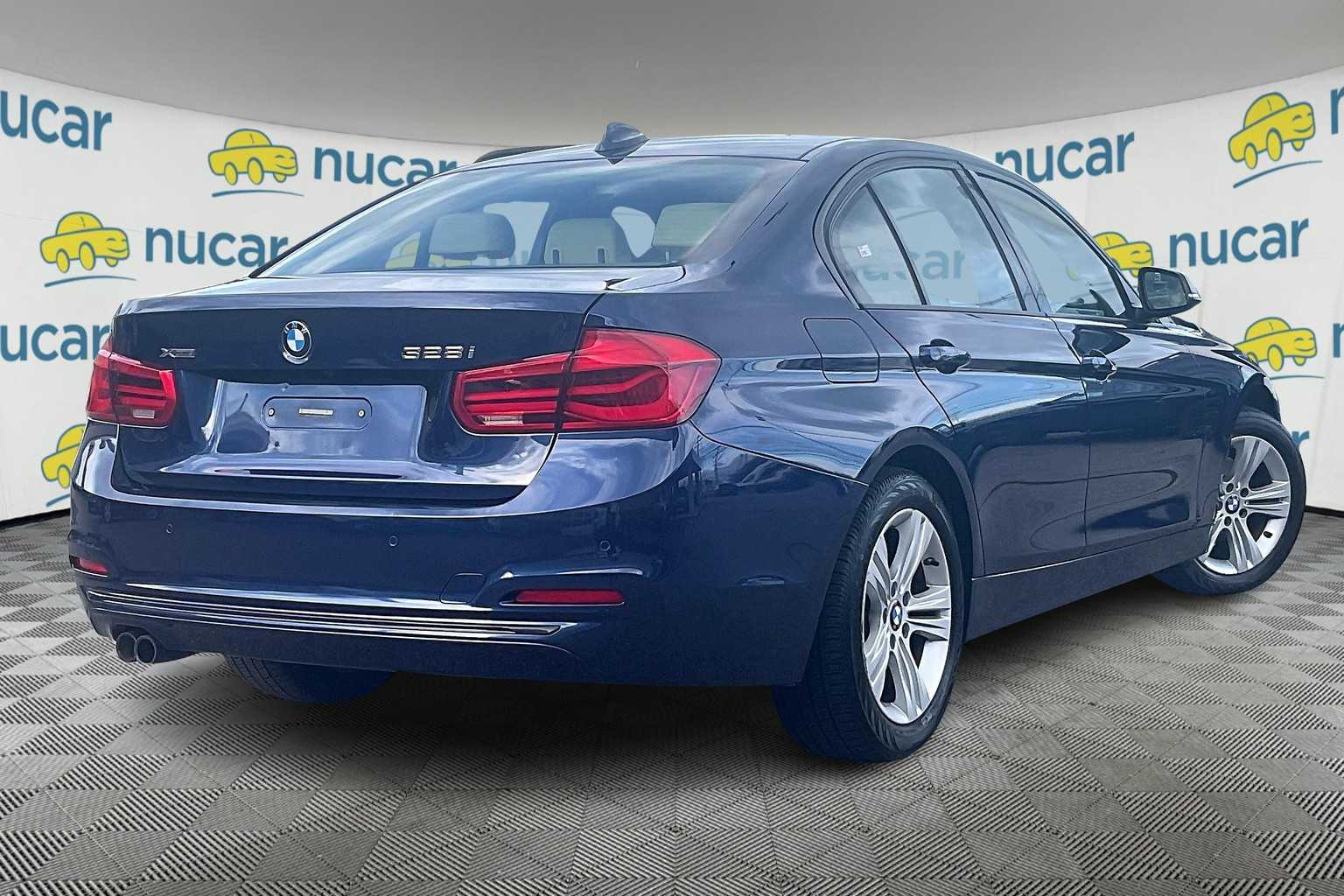 2016 BMW 3 Series 328i xDrive - Photo 6