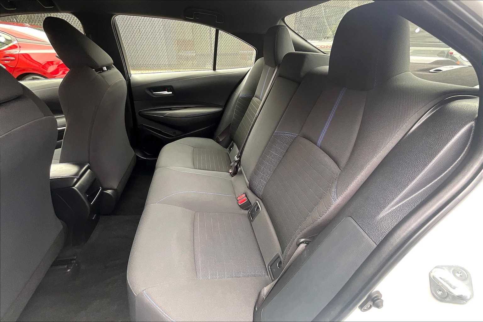 2022 Toyota Corolla SE - Photo 15