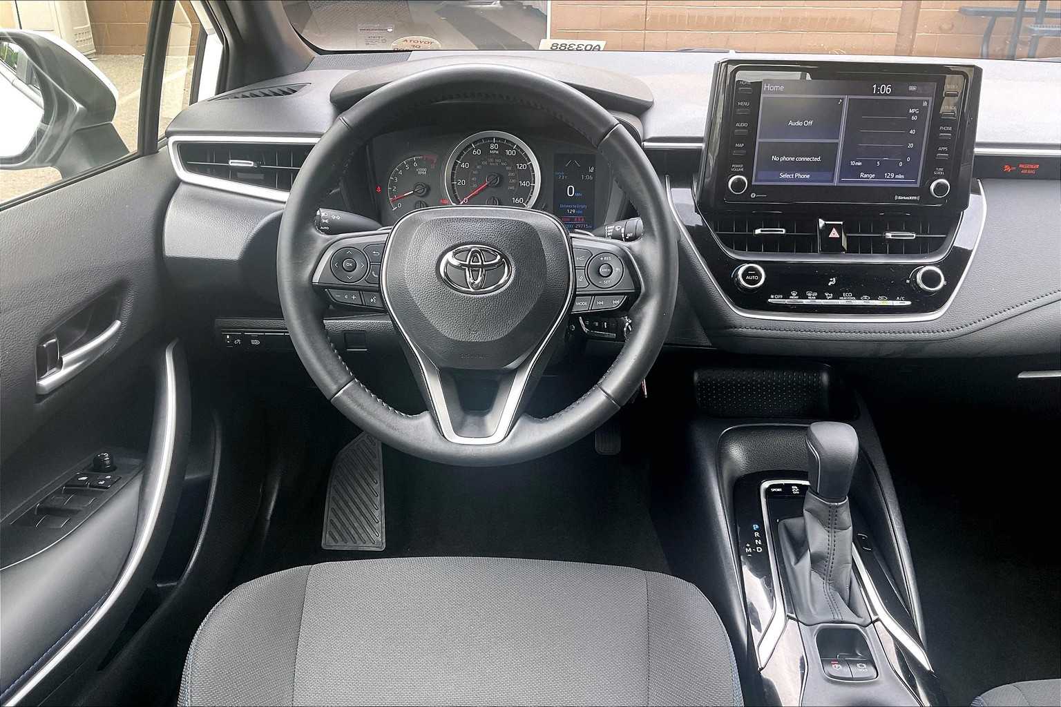2022 Toyota Corolla SE - Photo 17