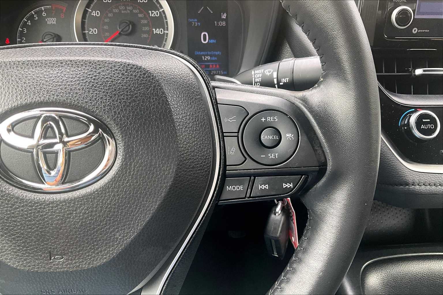 2022 Toyota Corolla SE - Photo 23