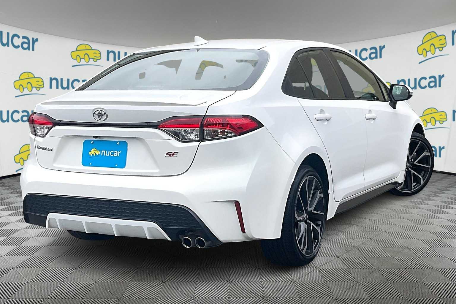2022 Toyota Corolla SE - Photo 6