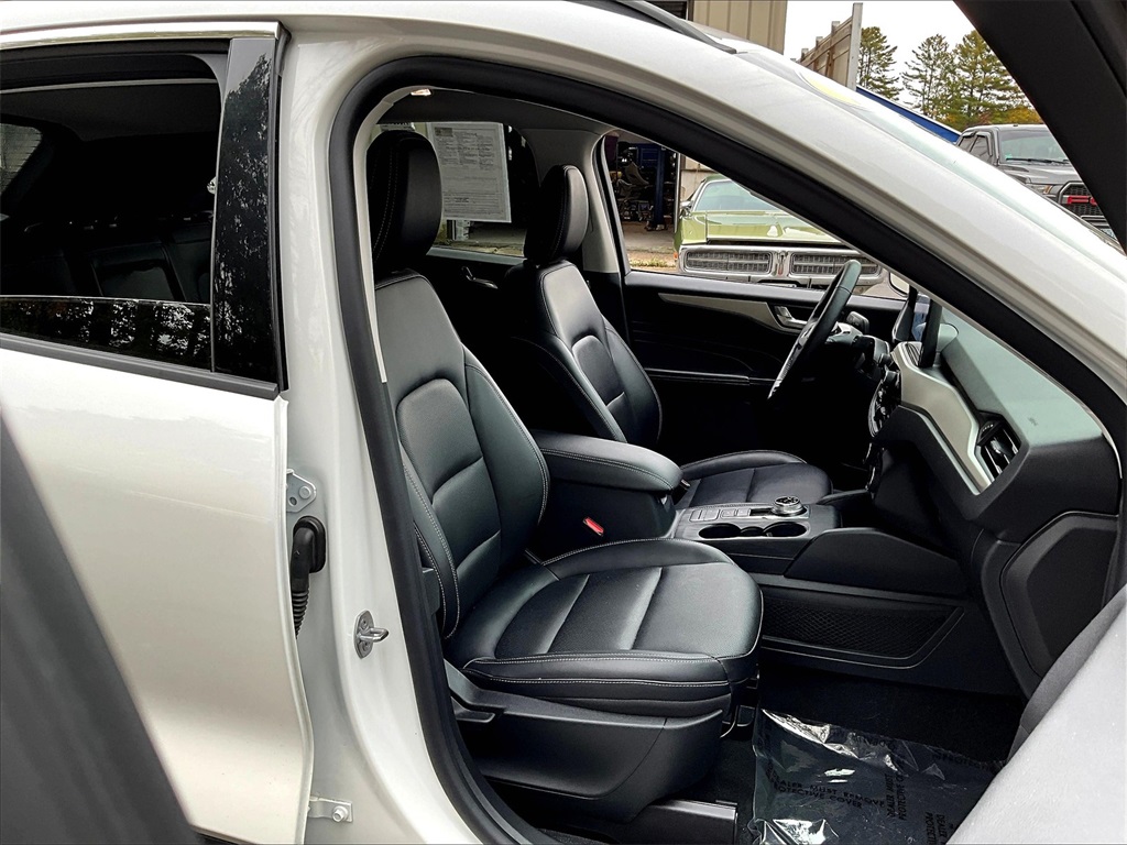 2021 Ford Escape SEL - Photo 11