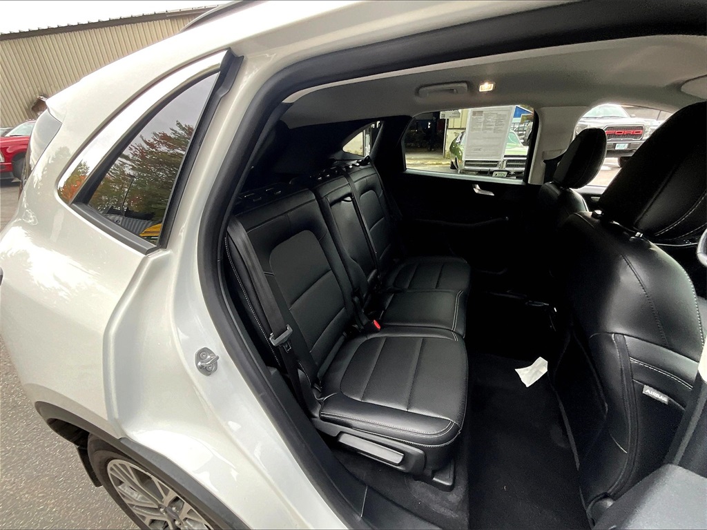 2021 Ford Escape SEL - Photo 16