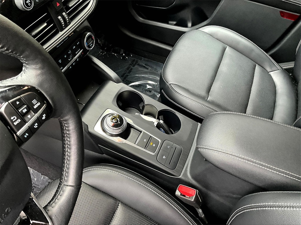 2021 Ford Escape SEL - Photo 20