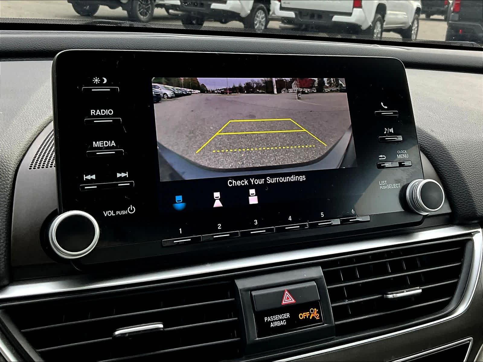 2018 Honda Accord LX 1.5T - Photo 19