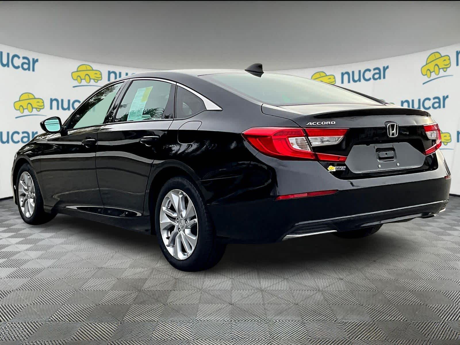 2018 Honda Accord LX 1.5T - Photo 4