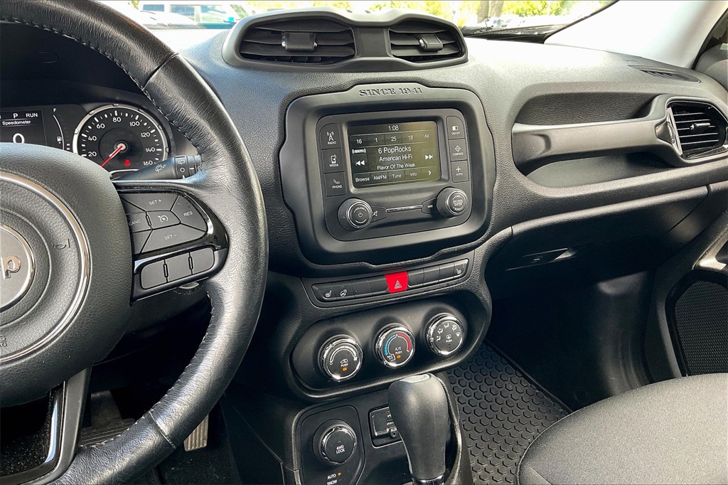 2017 Jeep Renegade Altitude - Photo 17