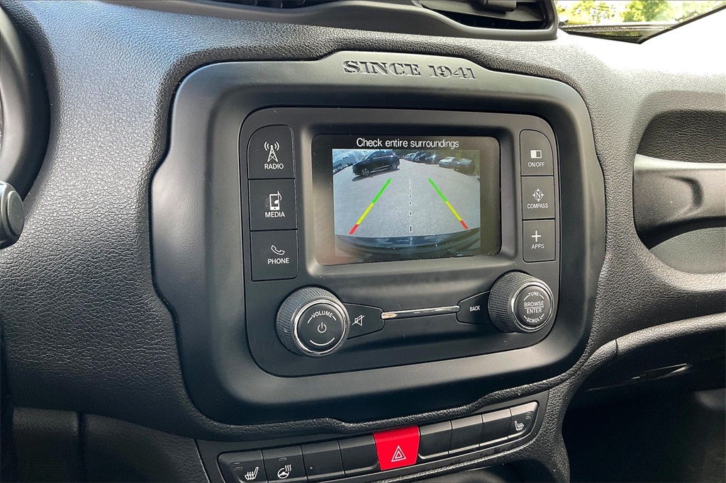 2017 Jeep Renegade Altitude - Photo 18