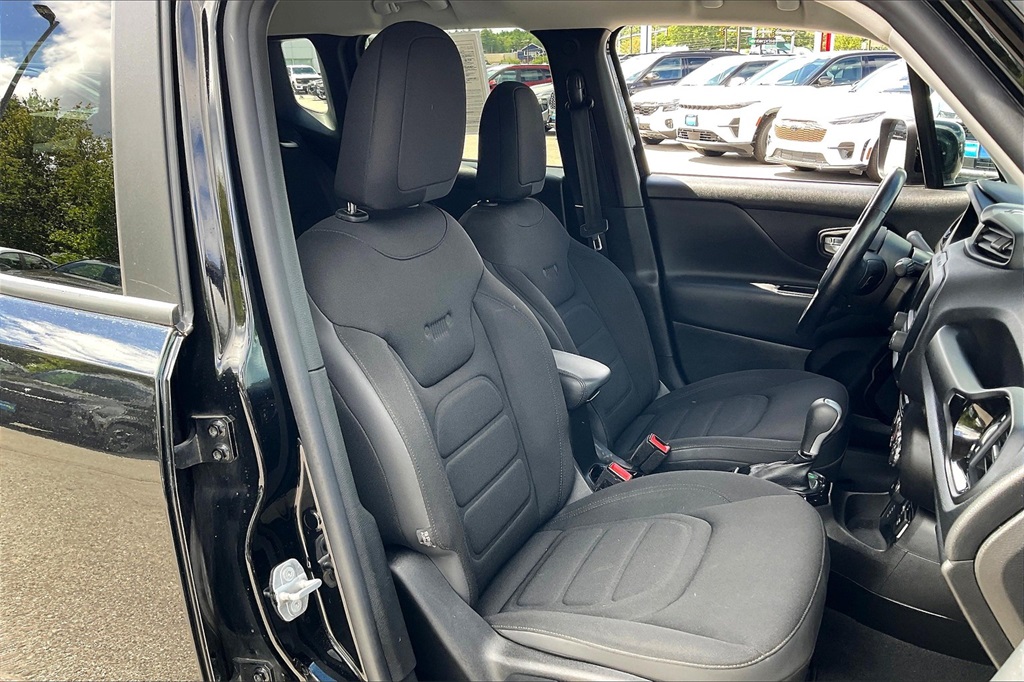 2017 Jeep Renegade Altitude - Photo 10